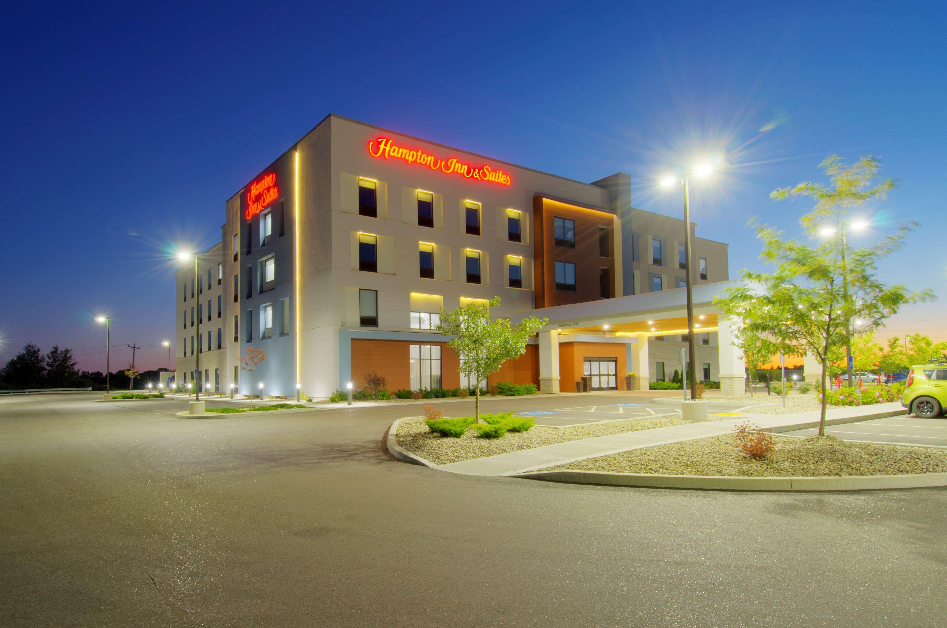 Hampton Inn & Suites Portland West Exterior foto